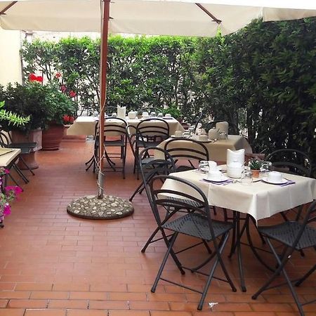Camere Zimmer Rooms San Francesco Buti Exterior photo